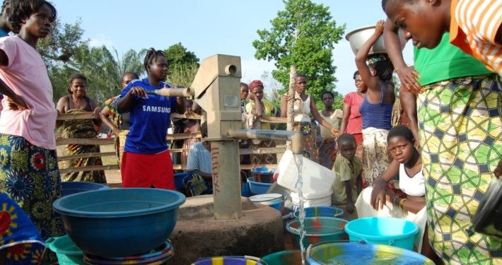 Brunnen in Nimba County, Liberia_©CARE/Anders Nordstoga