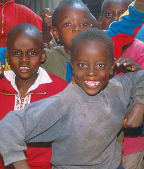 Kindernothilfe_Unterrichtsmaterial_Klasse_3_6_Kinder_in_Afrika_©Kindernothilfe